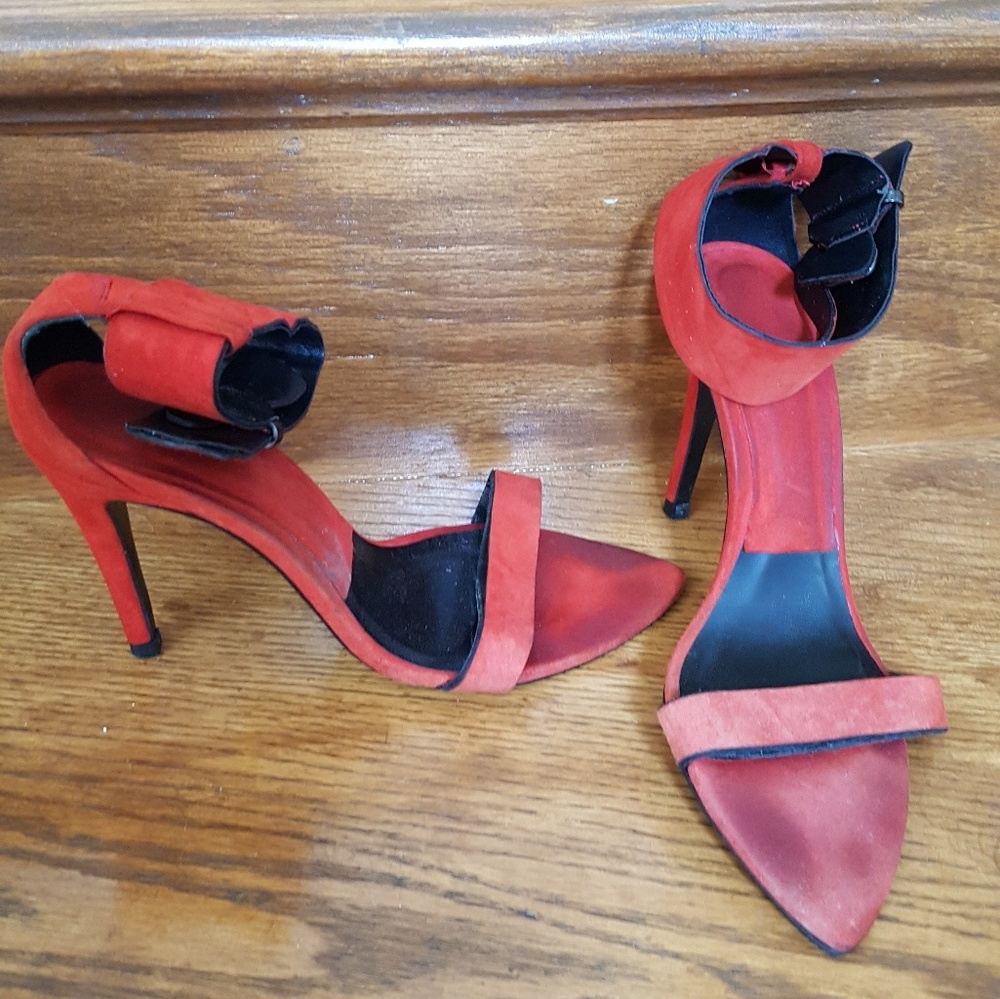 Zara Red Sandals - Picture 4 of 4